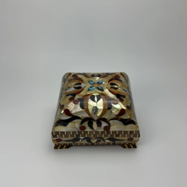 قياس (15X15) سم.. صندوق الصدف الكامل SMA1 .. تحفة “بقجة” الدمشقية